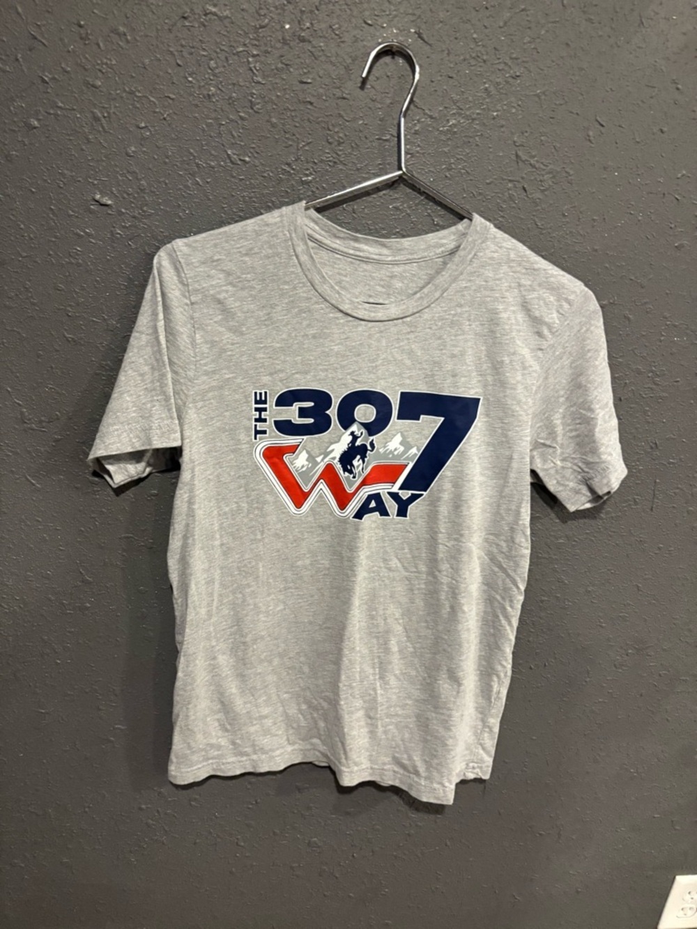 Gray '307 Way' Graphic T-Shirt - Casual Men's Tee